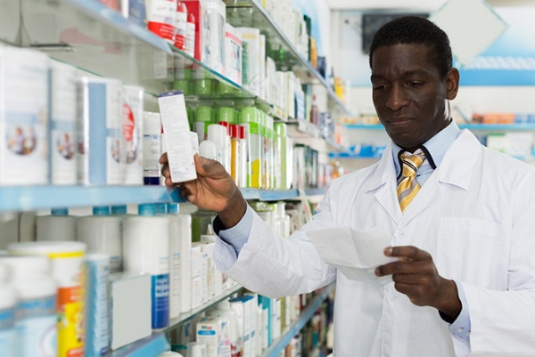 Comment la « Pharmacie hospitalière » facilite l’accès aux médicaments à moindre coût au Gabon