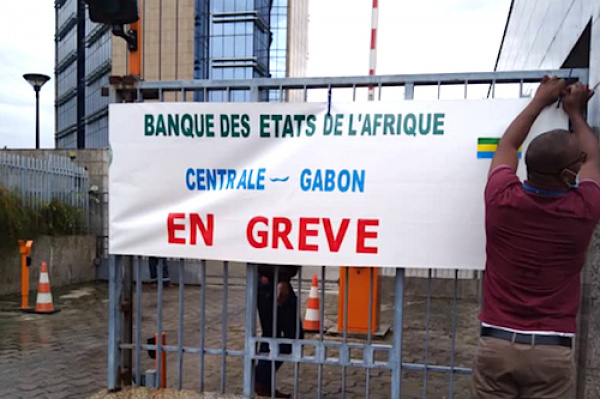 Au Gabon, les agents de la BEAC réclament 17 ans de primes non payées