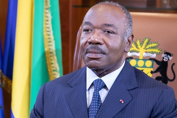 Ali Bongo Ondimba dissout le ministère des Travaux publics et confie ses compétences à la primature