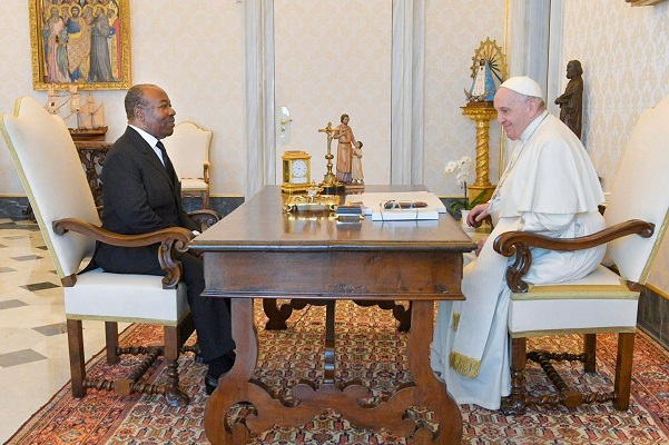 Ali Bongo reçu au Vatican par le Pape François