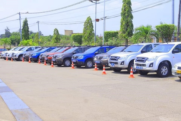 Équipements communaux : la mairie d’Owendo étoffe son parc automobile