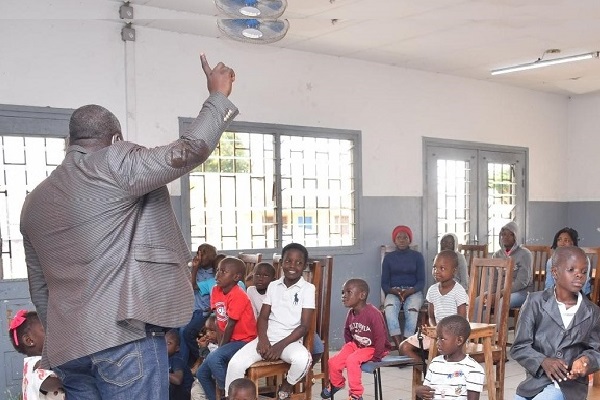 Bientôt la construction d&#039;un Centre d&#039;éducation préscolaire pour enfants en difficulté sociale à Akanda