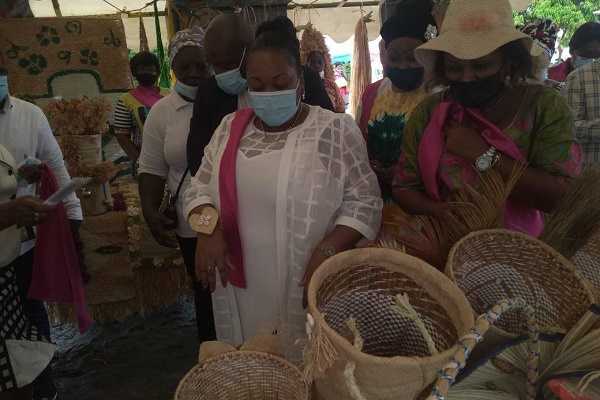 La commune de Ntoum va se doter d&#039;un marché pour valoriser les produits artisanaux des femmes