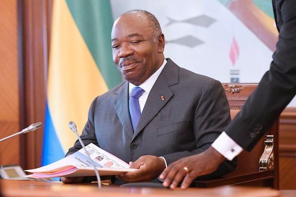 Ali Bongo remanie son gouvernement : la nouvelle composition