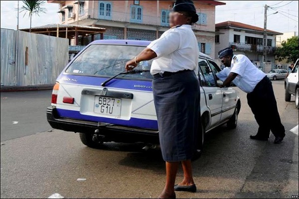 Gendarmerie : les contrôles routiers interdits dans le Grand Libreville