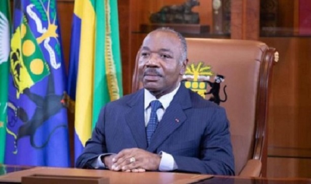 Fitch s&#039;attend à ce que la dette publique du Gabon tombe à 74,4% du PIB en 2021, contre 77,4% en 2020