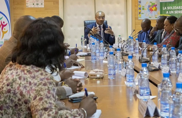 Le Gabon prépare l’opérationnalisation du « Fonds 4 » visant la couverture sociale des nationaux et des étrangers